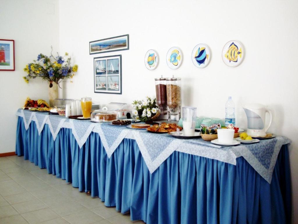 Hotel La Roccia Палау Екстериор снимка
