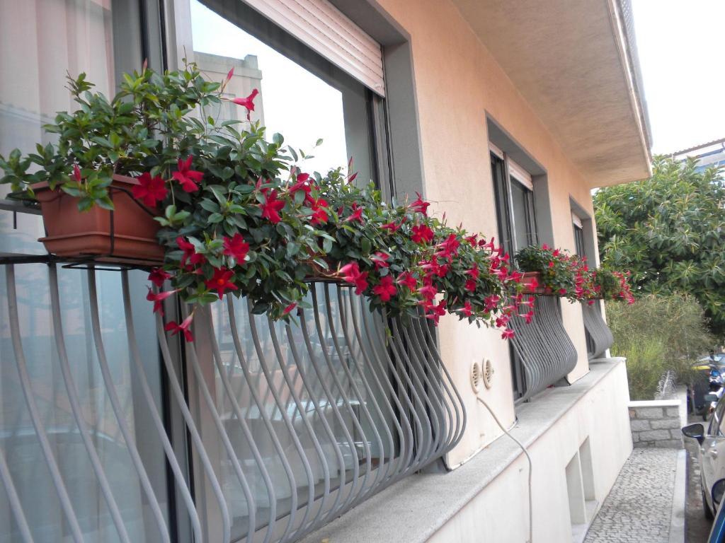 Hotel La Roccia Палау Екстериор снимка